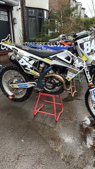 HUSKY FC450 2022